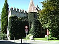 C Landesfürstliche Burg in Meran