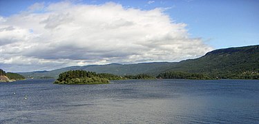 Steinsfjorden, Ringerike.jpg