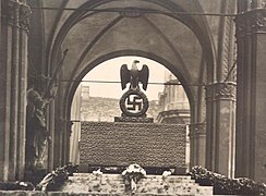 BASA-237K-1-351-31-Mahnmal in der Feldherrnhalle.jpg