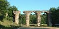 Pont-siphon du Garon, rive droite du Garon.