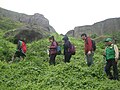 Caminata con visitantes por el Circuito Ecoturístico.