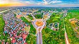 Intersection of Hùng Vương street and Đồng Sơn bridge