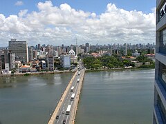 Puente Buarque de Macedo