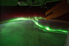 Deutsch: Von der internationalen Raumstation aus aufgenommenes Polarlichtbild English: Polar aurora seen from the International Space Station