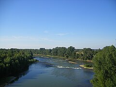 La Garonne à Bourret (département de Tarn-et-Garonne).
