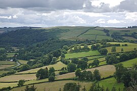 View of Knucklas Castle - geograph.org.uk - 4714270.jpg