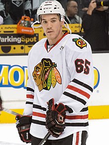 Andrew Shaw v dresu Chicago Blackhawks (2013)