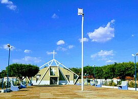 Igreja da Rua 10, cuja frente tem arquitetura inspirada em diamante.