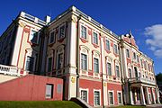 Kadriorg Palace (architects Nicola Michetti, Gaetano Chiaveri and Mikhail Zemtsov) (begun 1718)