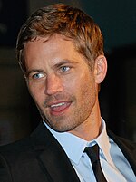 Gambar mini seharga Paul Walker