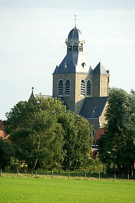 De Sint-Niklaaskerk met haar opvallende koepelvormige toren