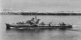 Torpedobootjager Hr.Ms. Tjerk Hiddes in de haven van Fremantle, West-Australië (1942)