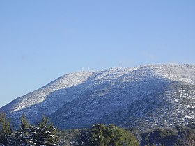 Le mont Méron sous la neige.