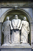 Estatua de los Tres Confederados.