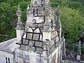 Torre com os símbolos Manuelinos sobre os Descobrimentos portugueses.