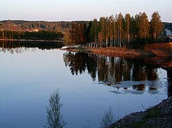 Среднее течение реки весной 2006 года.