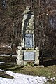 Das Kriegerdenkmal an den Hirtenbuschteichen westlich des Ortes, 27.12.2009