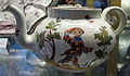 Арлекін в декорі чайника, 18 ст. Лоді, Італія.