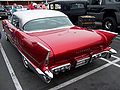 1957 Cadillac Eldorado Brougham, parachoques cromados y con protrusiones.