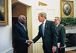 Dos Santos et Bush.jpg