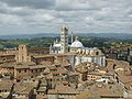 Vista aérea de Siena y la catedral.