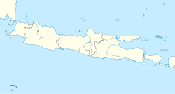 ဂျကာတာမြို့ သည် ဂျားဗားကျွန်း တွင် တည်ရှိသည်