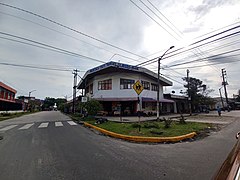 Mercado Teniente Manuel Clavero.jpg