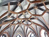 Zweischichtiges Netzgewölbe in St. Jakob (Langenstein) (vgl. Hängende Gewölbe (Hängende Trichter))