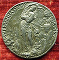La Patience enchaînée au rocher. Médaille d'Hercule II d'Este, œuvre de Pompeo Leoni.