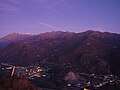 Vista della Val di Susa all'alba, dalla Sacra di San Michele