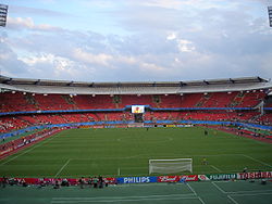 Easycredit-Stadion (Frankenstadion) Ort: Nürnberg Kapazität: 41.000[25] Verein: 1. FC Nürnberg