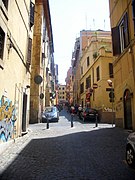 Via Mentana, nel centro storico