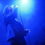 Primal Scream performing Screamadelica live in Paradiso, Amsterdam Sing to the light fantastic (6127929889).jpg