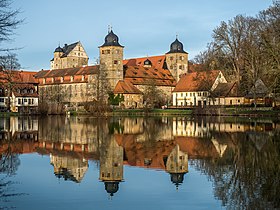67. Platz: ermell mit Oberes Schloss Thurnau