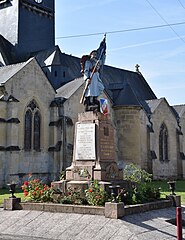 Le monument aux morts.