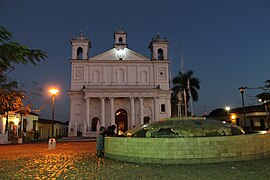 Iglesia De Suchitoto..JPG