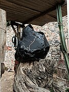 Obsidiana - Mina «Centenario», Mineral de Pozos, Guanajuato.jpg