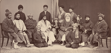 Dōst Moḥammad Family WDL11464 (cropped).png