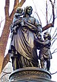 James Fountain (statue pour la tempérance), sculptée par Adolf von Donndorf.