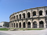 Nimes amfiteatrı