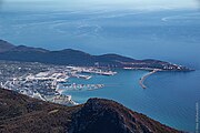 Puerto de Bar, el puerto naval más grande de Montenegro.