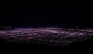 Albuquerque-nighttime-cityscape-from-Sandia-Crest.jpg