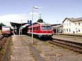 614 im Bahnhof Soltau, Ausführung verkehrsrot-weiß