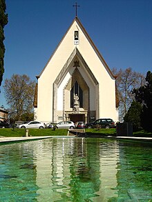 Igreja S. João de Brito - Lisboa - Portugal (1380708065).jpg