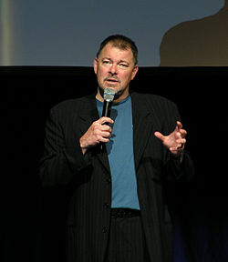 Jonathan Frakes på en science fiction-mässa i Tyskland, 2005.