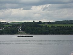 Long Craig in the Firth of Forth - geograph.org.uk - 3589033.jpg
