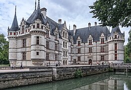 Château d'Azay-le-Rideau (1518-1523).