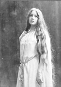 Lola Artôt (* 1876)