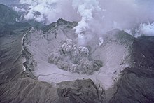 Pinatubo early eruption 1991.jpg