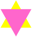 El triángulo rosa sobre el amarillo representaba a homosexuales judíos en los campos de concentración Nazi.